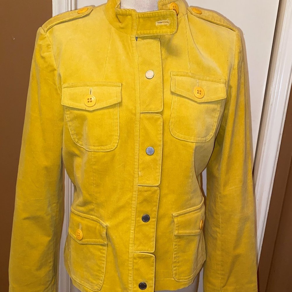 Yellow Jacket - Picture 1 of 4